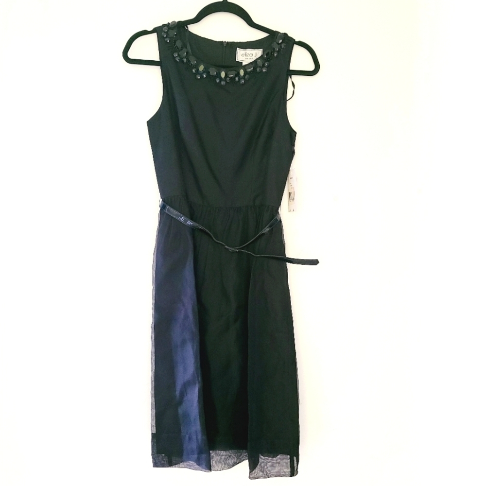 NWT ELIZA J black dress with belt and beads, 💯 silk, sleeveless